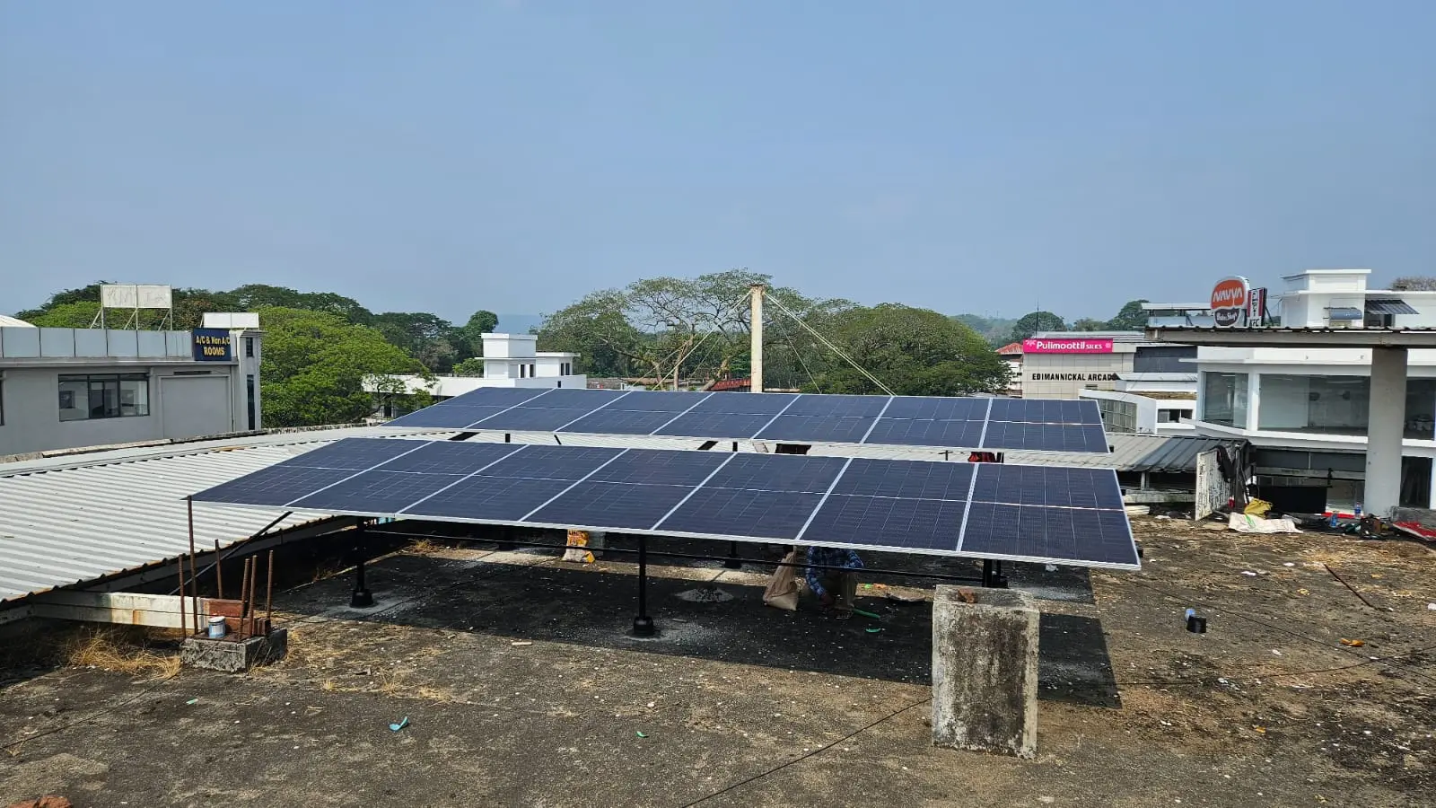 Large rooftop solar installation